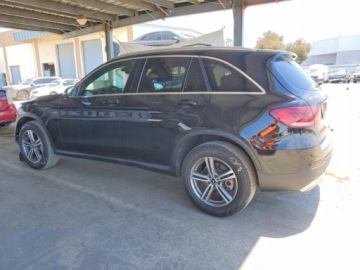 Mercedes GLC C253 2020 Mercedes-Benz GLC 300 2020 2.0 Benzyna 255KM, zdjęcie 1