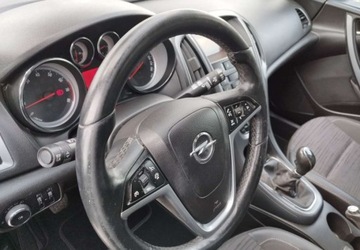 Opel Astra J GTC 1.4 100KM 2014 Opel Astra Opel Astra j 1.4 16v klima pds stan bdb gwarncja przebiegu 1.4, zdjęcie 17