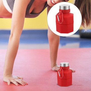 Спортивная бутылка с водой