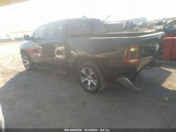  RAM 1500 Laramie, 2022r., 4x4, 5.7L 5.7 Benzyna 395KM, zdjęcie 3