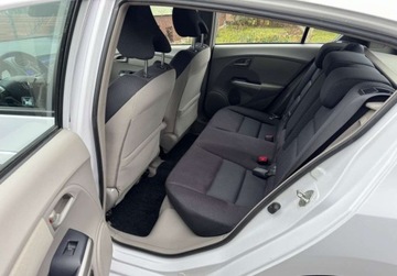 Honda Insight 2010 Honda Insight PERLA 102KM Hybrid CLIMATRONIC Bezwypadkowy Serwis Dla Wymag, zdjęcie 22