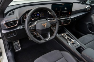 Cupra Leon II Sportstourer Facelifting 1.5 eTSI MHEV 150KM 2026 Cupra Leon Sportstourer 1.5 eTSI 150 KM DSG -, zdjęcie 9