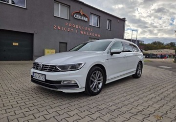 Volkswagen Passat B8 Variant 2.0 TDI BlueMotion SCR 190KM 2016 Volkswagen Passat R-Line 190KM LED Xenon Kamera Alcantara Navi Pod .Fotele, zdjęcie 1