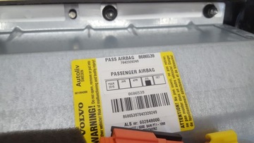 DESKA KONZOLA VOLVO XC90 XC-90 2004 AIRBAG