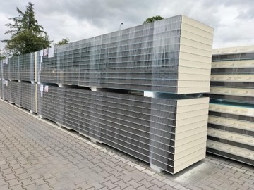 Płyta warstwowa drewnopodobna obornicka płyty wielowarstwowe PIR ścienna
