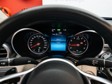 Mercedes Klasa C W205 Coupe Facelifting 2.0 300 258KM 2019 MERCEDES-BENZ C Klasa C 300 9G-TRONIC 2.0 258KM 2019, zdjęcie 15