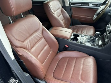 Volkswagen Touareg II 2016 Volkswagen Touareg 3.0 V6 TDI, 2016r, serwisowany, zdjęcie 32