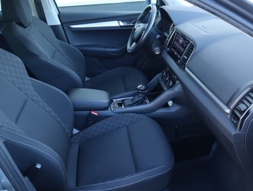 Skoda Karoq Crossover 1.6 TDI 115KM 2018 Skoda Karoq 1.6 TDI, Salon Polska, Serwis ASO, zdjęcie 8