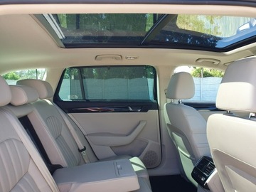 Skoda Superb III Kombi 2.0 TSI 280KM 2016 Škoda Superb Skoda Superb 2.0tsi 280KM 4X4 DSG, zdjęcie 36