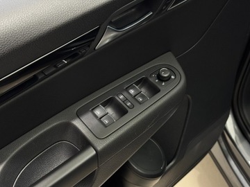 Volkswagen Sharan II Van Facelifting 1.4 TSI 150KM 2020 Volkswagen Sharan Highline / 7 osobowy / Elektrycz, zdjęcie 23