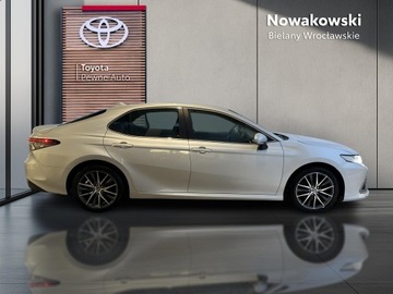 Toyota Camry IX Sedan 2.5 Hybrid Dynamic Force 218KM 2021 Toyota Camry 2.5 Hybrid Prestige CVT 2.5 Hybrid Pr, zdjęcie 28