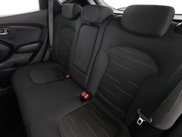 Hyundai ix35 SUV Facelifting 1.6 GDI 135KM 2015 Hyundai ix35 klimatyzacja LED, zdjęcie 16