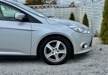 Ford Focus III Kombi 1.0 EcoBoost 100KM 2012 Ford Focus Ford Focus 1.0 EcoBoost 99g Start-Stopp-System Business Edition, zdjęcie 26