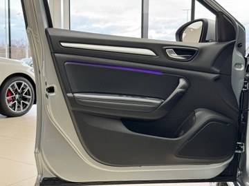 Renault Megane IV GrandCoupe Facelifting 1.3 TCe 140KM 2022 Renault Megane Intens / Ambiente / Kamera cofania, zdjęcie 10