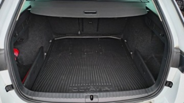 Skoda Octavia IV Kombi 2.0 TDI 150KM 2022 Skoda Octavia 2.0TDI 150KM ACC SalonPL Kamera Matr, zdjęcie 10