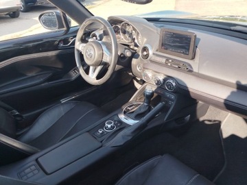 Mazda MX-5 IV Fastback RF Facelifting 2.0 SKY-G 184KM 2021 MAZDA MX-5 IV 2.0 SKY-G 184KM,Automat, Bogate wyposażenie, 53 000km,, zdjęcie 4