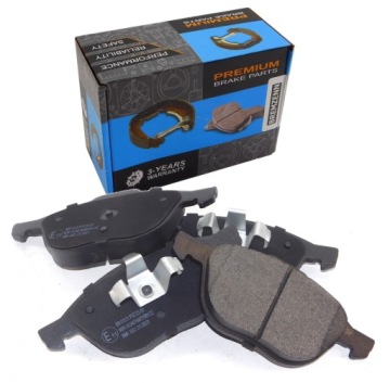 KLOCKI HAMULCOWE PRZÓD FORD FOCUS II