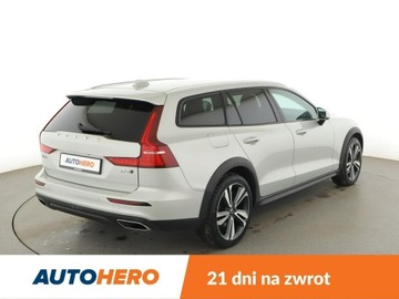 Volvo 2019 Volvo V60 Cross Country 4x4 automat skóra full, zdjęcie 6