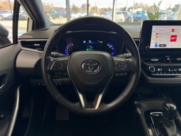 Toyota Corolla XII TS Kombi Facelifting 2.0 Hybrid Dynamic Force 196KM 2022 Toyota Corolla Comfort + Tech + Style / Kamera cof, zdjęcie 13