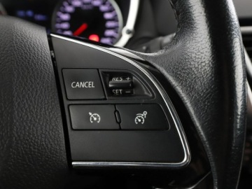 Mitsubishi Eclipse Cross SUV 1.5 T 163KM 2018 Mitsubishi Eclipse Cross kamera grzane fotele hak, zdjęcie 27