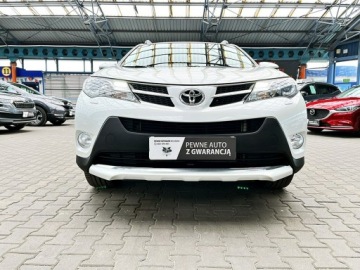 Toyota RAV4 IV MPV D-4D 125 124KM 2015 Toyota RAV-4 BIAŁA PERŁA GWARANCJA kraj Bezwypad, zdjęcie 2