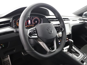 Volkswagen Arteon Fastback Facelifting 2.0 TDI 200KM 2021 Volkswagen Arteon R-line | DCC | Panorama | Hak |, zdjęcie 13