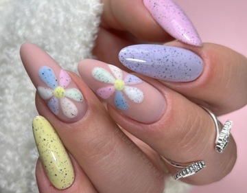 CLARESA MARSHMALLOW HYBRID NAIL PASTEL GREEN С ТОЧКАМИ