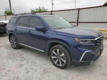 Honda Pilot II 2023 Honda Pilot 2023, 3.5L, 4x4, ELITE, po gradobiciu 3.5 Benzyna 285KM, zdjęcie 3