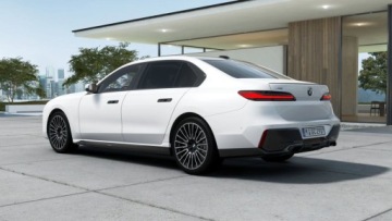 BMW Seria 7 G70 Sedan 3.0 40d 299KM 2026 BMW Seria 7 40d xDrive 299 KM mHEV - Gotowy do Odbioru - Executive Lounge, zdjęcie 1