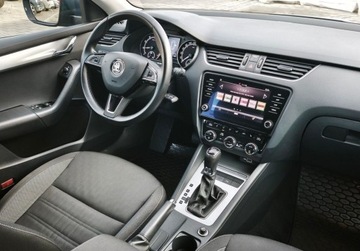 Skoda Octavia III Kombi Facelifting 1.5 TSI ACT 150KM 2020 Skoda Octavia kombi Pakiet Amazing, Tempomat, GPS, Podgrzewane fotele,Sal, zdjęcie 14
