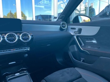 Mercedes Klasa A W177/V177 Hatchback Facelifting 2.0 220 190KM 2025 A Klasa 220 4-Matic AMG Line 2.0 (190KM) 2025, zdjęcie 9