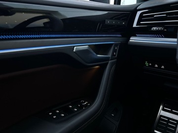 Volkswagen Touareg III SUV Facelifting 3.0 V6 TDI 231KM 2025 Volkswagen Touareg Touareg R-Line 3.0 V6 TDI 4MOTI, zdjęcie 13