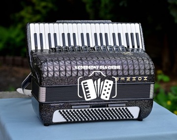 Hohner Atlantic IV Musette - 120 басов, 4 хора