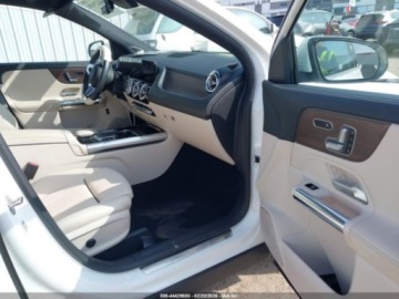 Mercedes GLA II 2021 Mercedes-Benz GLA 250 4Matic 2021, 2.0L R4 221KM, auto odpala i jezdzi, od, zdjęcie 10