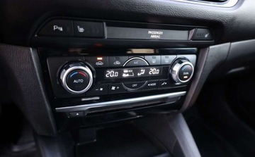 Mazda 6 III Kombi 2.0 SKYACTIV-G 165KM 2015 Mazda 6 Mazda 6 2.0 Exclusive-Line 2.0 Benzyna 165KM, zdjęcie 10