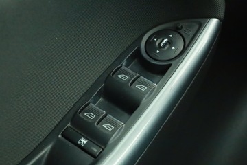 Ford Focus III Hatchback 5d 1.6 EcoBoost 150KM 2011 Ford Focus 1.6 EcoBoost, Navi, Klima, Klimatronic, zdjęcie 15