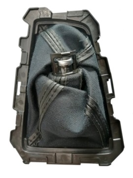 РАМКА РУЧКИ ПЕРЕКЛЮЧЕНИЯ ПЕРЕДАЧ FORD FOCUS MK3