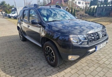 Dacia Duster I SUV Facelifting 1.2 TCe (Euro 6) 125KM 2017 Dacia Duster Dacia Duster 1.2 TCe Comfort 1.2 Benzyna 125KM, zdjęcie 4
