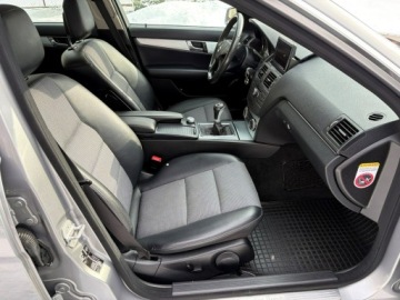 Mercedes Klasa C W204 Kombi T204 2.2 220CDI BlueEfficiency 170KM 2009 Mercedes C 220 2.2 CDI 170 KM Półskóry Duża, zdjęcie 14