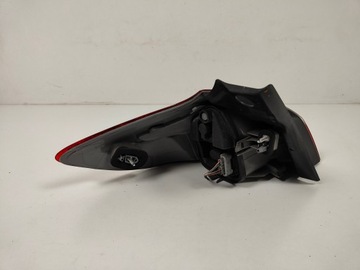 RENAULT MEGANE 3 III HB SVĚTLO PRAVÁ ORIG.