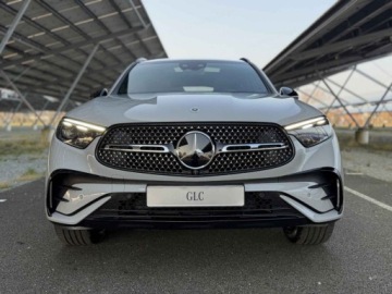Mercedes GLC C254/X254 Coupe 2.0 220d 197KM 2025 MERCEDES-BENZ GLC 220 d 4-Matic AMG Line 2.0 (197KM) 2025, zdjęcie 1