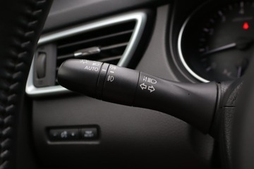 Nissan Qashqai II Crossover Facelifting 1.2 DiG-T 115KM 2018 Nissan Qashqai 1.2 DIG-T, Salon Polska, Klima, zdjęcie 21