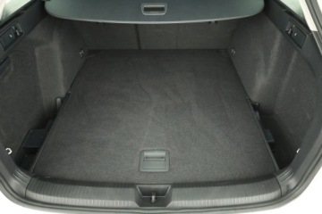 Volkswagen Golf VIII Variant 2.0 TDI 115KM 2021 VW Golf 2.0 TDI, Salon Polska, VAT 23%, Klima, zdjęcie 17