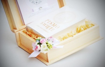 Elegancki Prezent na Komunię Św. Pismo Pamiątka