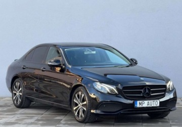 Mercedes Klasa E W213 Limuzyna 2.0 220d 194KM 2019 Mercedes-Benz Klasa E 195KM 220d 4matic salon Polska kamera 2.0 Diesel, zdjęcie 2