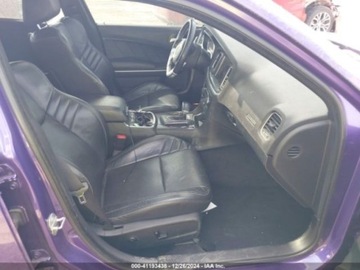 Dodge Charger VII 2016 Dodge Charger 2016 Dodge Charger 4dr Sdn SRT 392 RWD 6.4 Benzyna 485KM, zdjęcie 10