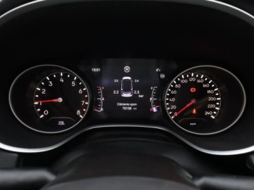 Jeep Compass II SUV 1.4 MultiAir 140KM 2017 Jeep Compass 1.4 MultiAir, Salon Polska, Skóra, zdjęcie 10