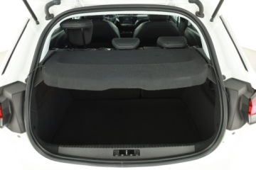 Opel Corsa F Hatchback 5d 1.2 Turbo 100KM 2022 Opel Corsa 1.2 Turbo, Salon Polska, Automat, zdjęcie 16