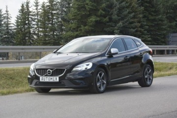 Volvo V40 II Hatchback Facelifting 2.0 D2 120KM 2018 Volvo V40 2.0 D2 R-Design nawigacja gwarancja, zdjęcie 1