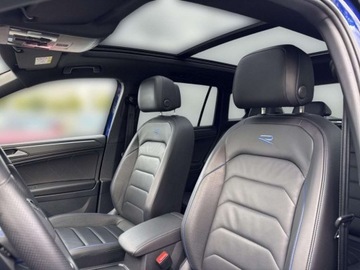 Volkswagen Tiguan II SUV R 2.0 TSI 320KM 2023 Volkswagen Tiguan TSI 4Motion 320KM R Harman Kardon Area View Hak FV23, zdjęcie 11